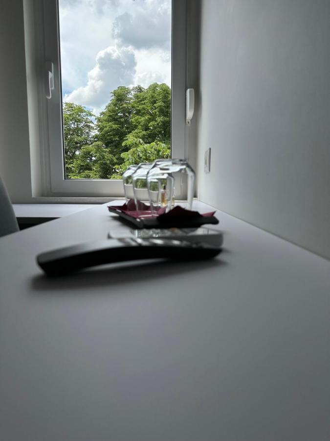 Soin Rooms Tirana Bagian luar foto