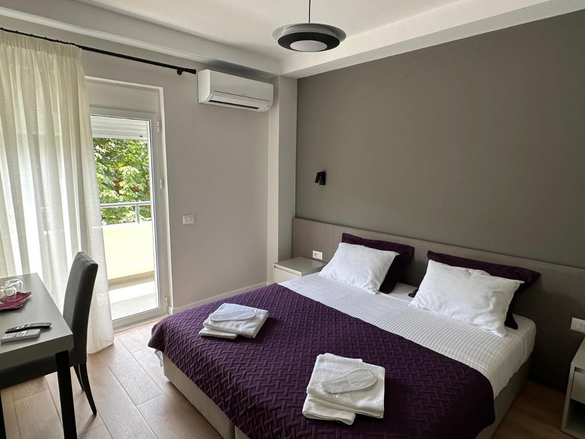 Soin Rooms Tirana Bagian luar foto